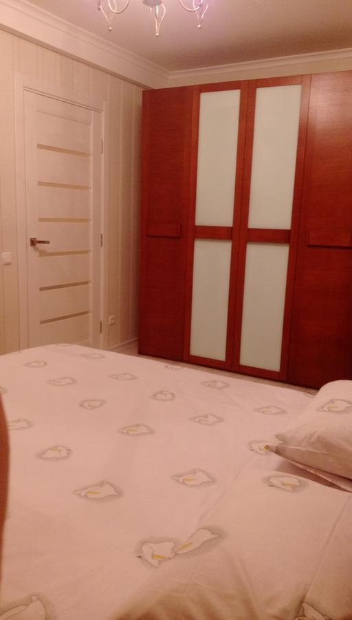 Apartment On Prospiekt Pobiedy 18 كييف المظهر الخارجي الصورة
